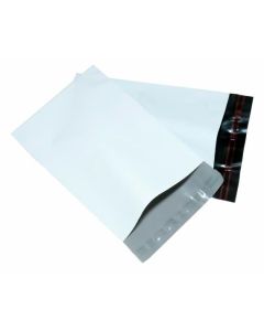 250 CLEARANCE White plastic mailer bags, Size 435mm x 560mm with a strong Double seal on the flap